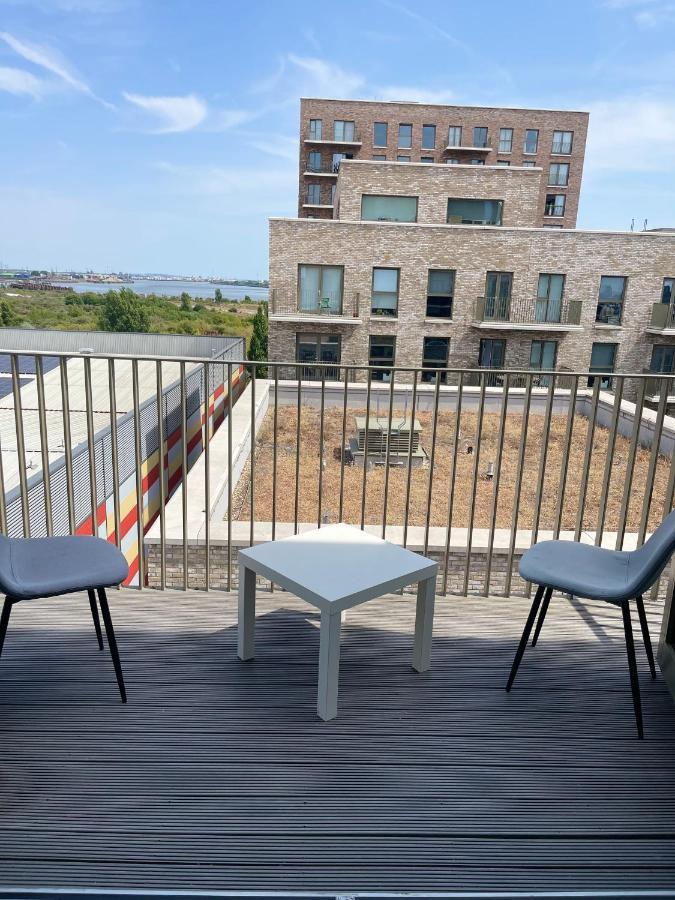 Riverside Rooms And Apartments Лондон Екстер'єр фото